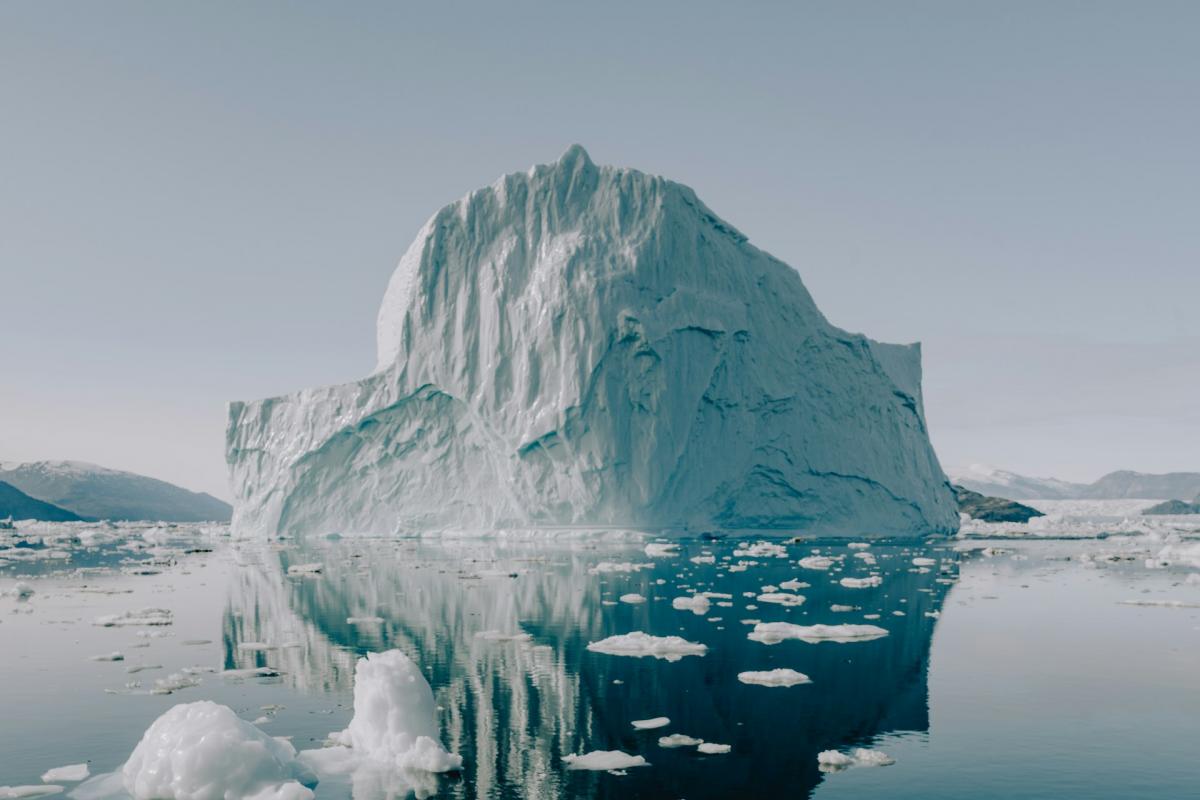Arctic sea ice near record lows as northerly air masses head for the UK next week