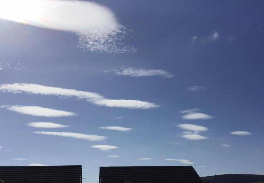 Lenticular cloud Cirrocumulus Lenticularis