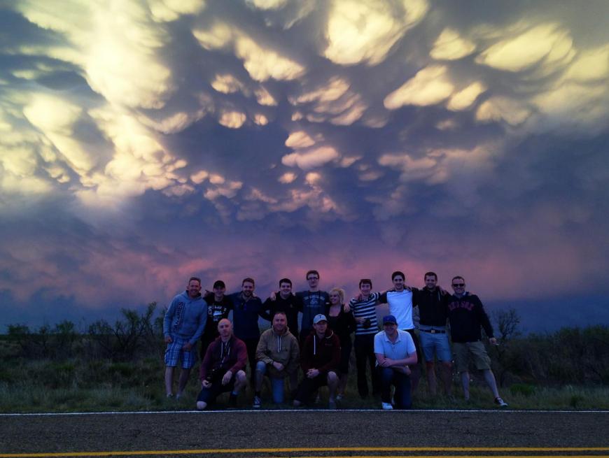 Mammatus clouds