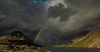 Rain crosses Northern Britain during the remainder of Monday as the week begins to cool