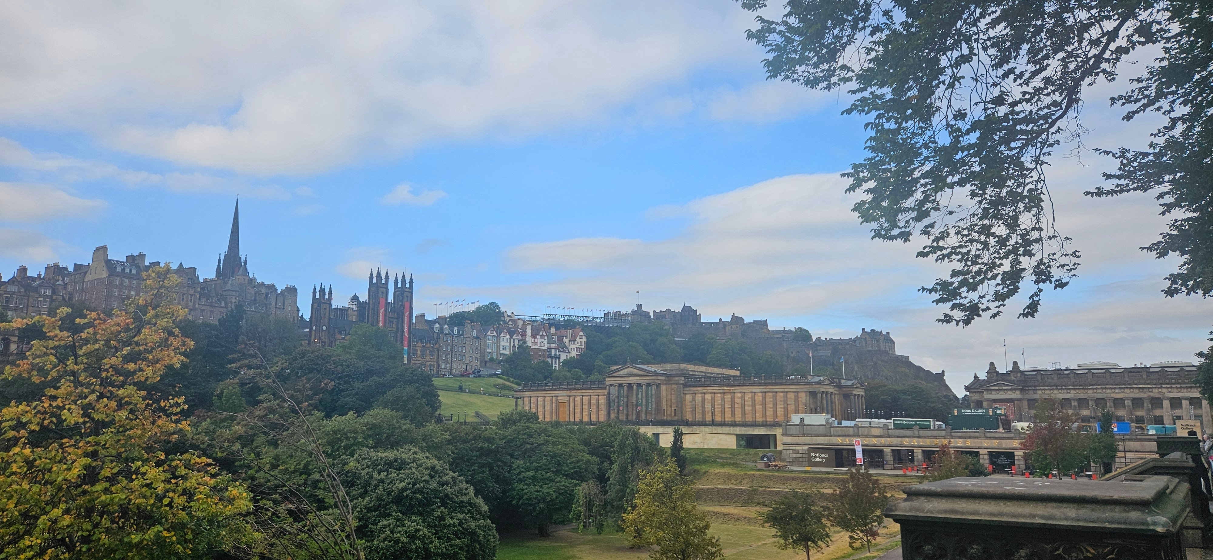 Cooler starts in a settled run of dry weather with bright or sunny spells