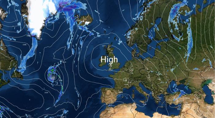 High pressure shields UK from ex-tropical storms, dictates cloud amounts