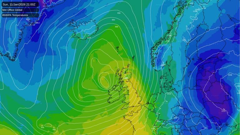 Weekend Forecast: Cold Holds On Before Milder Air Returns