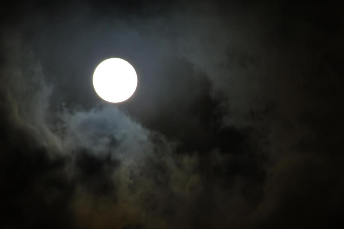 An even more super Super Moon