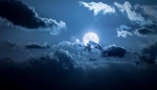 Heavy rain for Cumbria and western Britain before spring tides and the supermoon