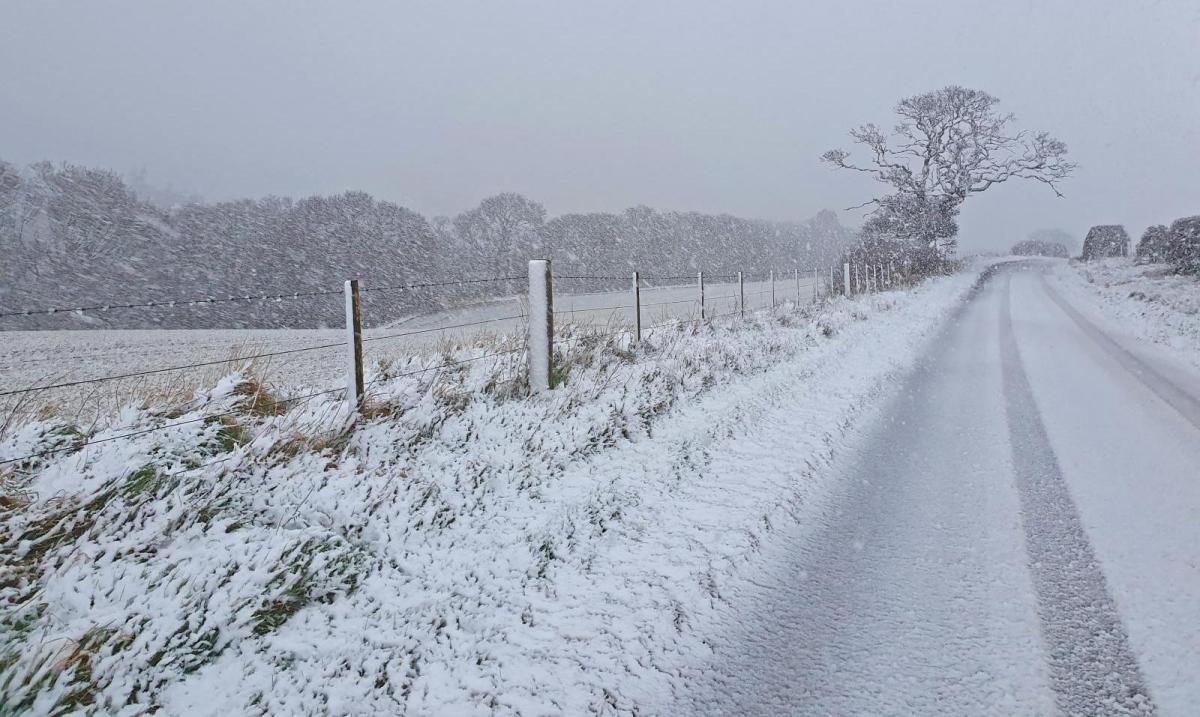 Cold weekend with risk of snow in places & hard frosts
