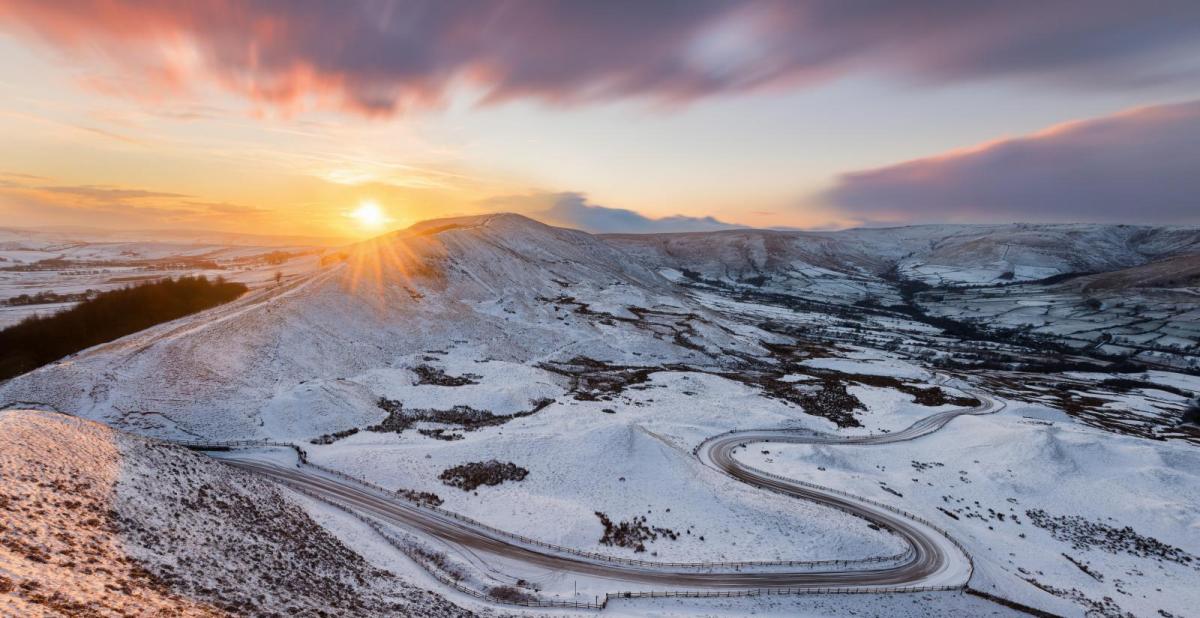 Synoptic Analysis: Snow risk for central & northern areas, heavy rain following for southern areas