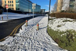 Atlantic low pressures stir the deep Arctic cold but snow and strong winds could still cause disruption