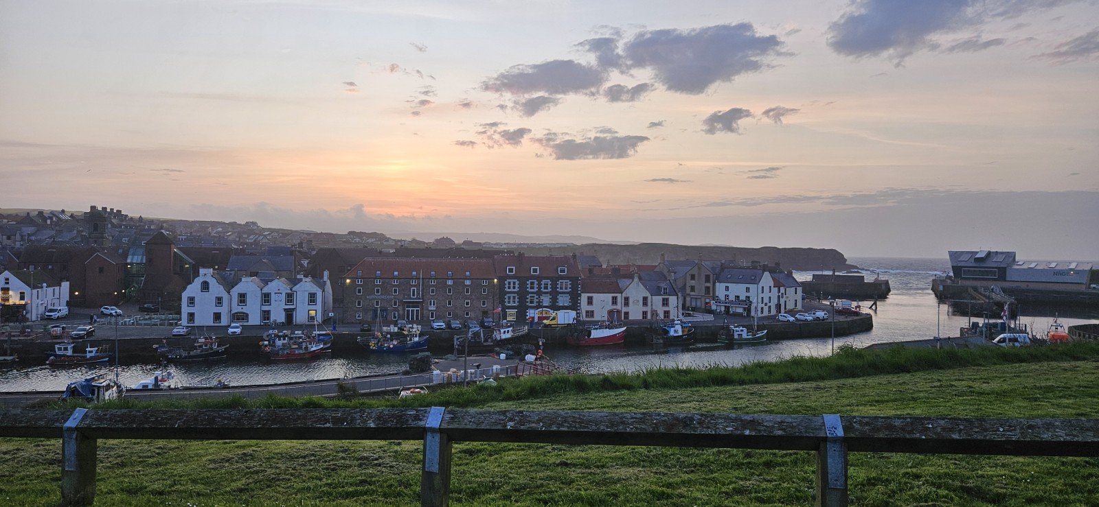 Warm air from the south at the weekend but the threat of Atlantic rain looms for Sunday