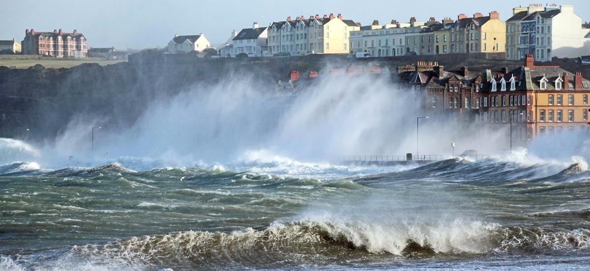 UK Weather Storm Callum - Gales and heavy rain to end the week