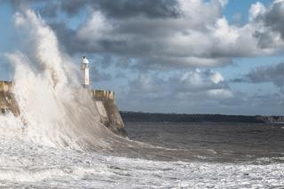 A Top-Five Warm July and an 80mph August Welcome as heat builds in Europe