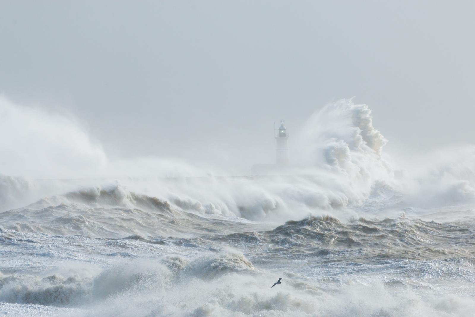 Storm Debi arrives to greet the new working week