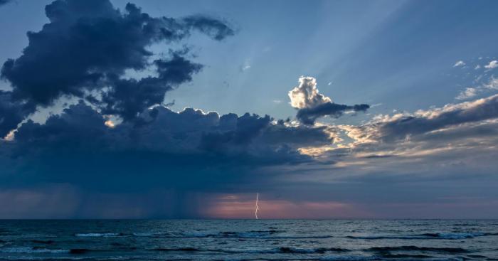 Calm weather for the UK to see out September - In contrast to southern Europe
