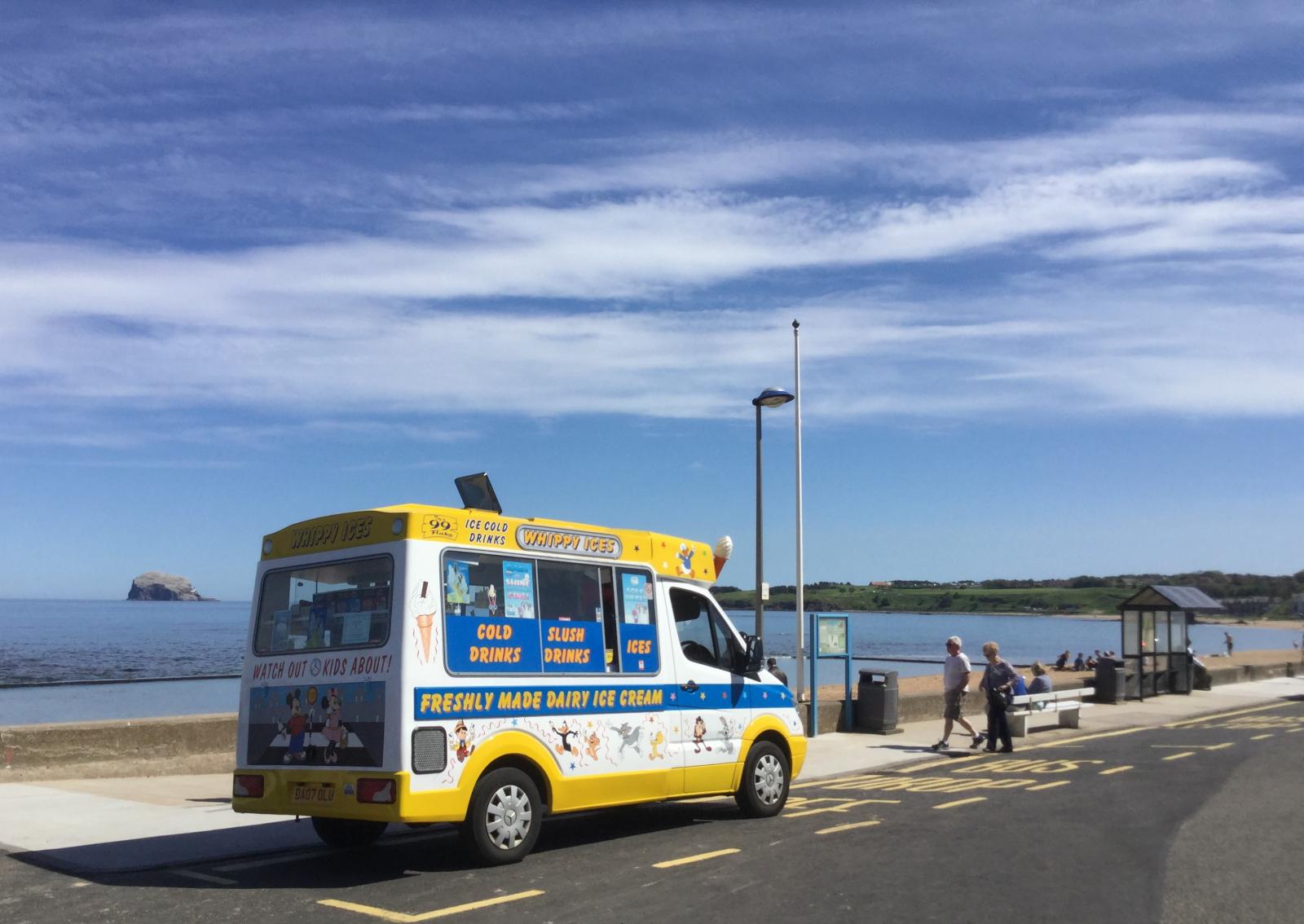 Will this warm spell last for the Bank Holiday weekend?