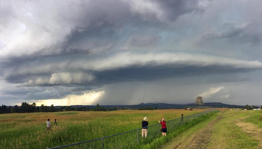 What to pack for Storm Chasing. A kit list for Tornado Alley, the USA or Canada