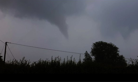 Mike Upjohn funnel cloud