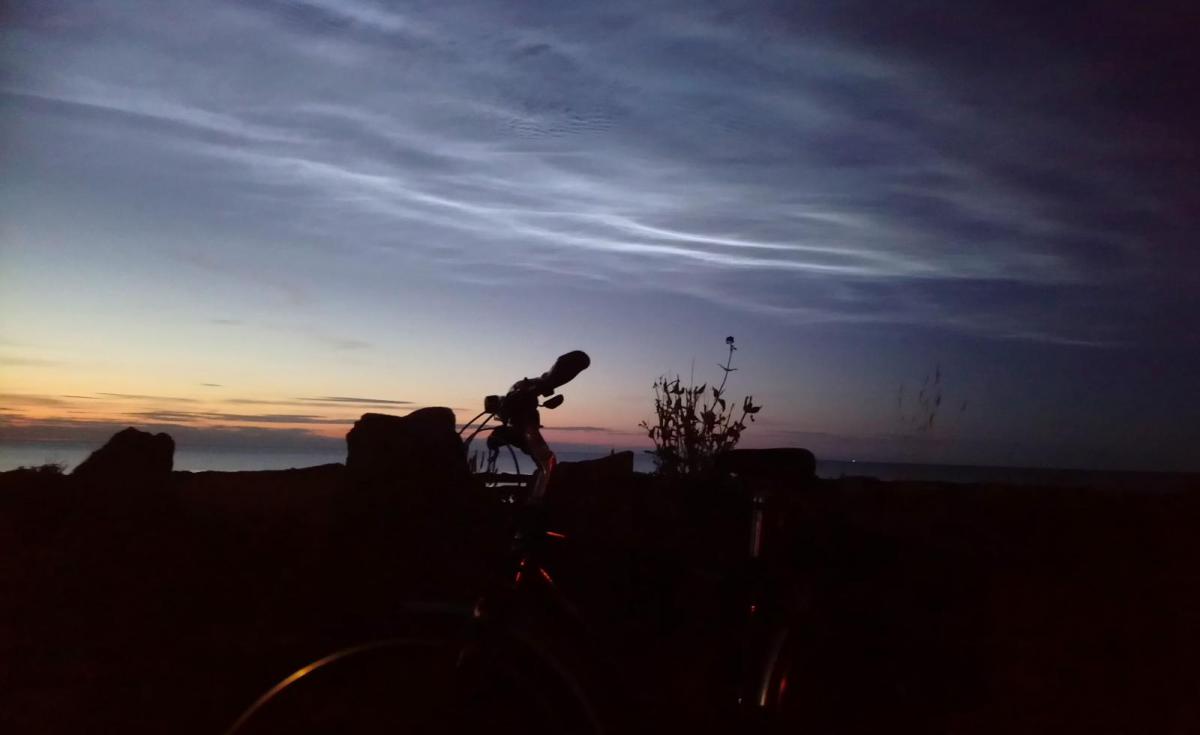 Bike ride weather -  End of July heat and sunshine, rain and breezes