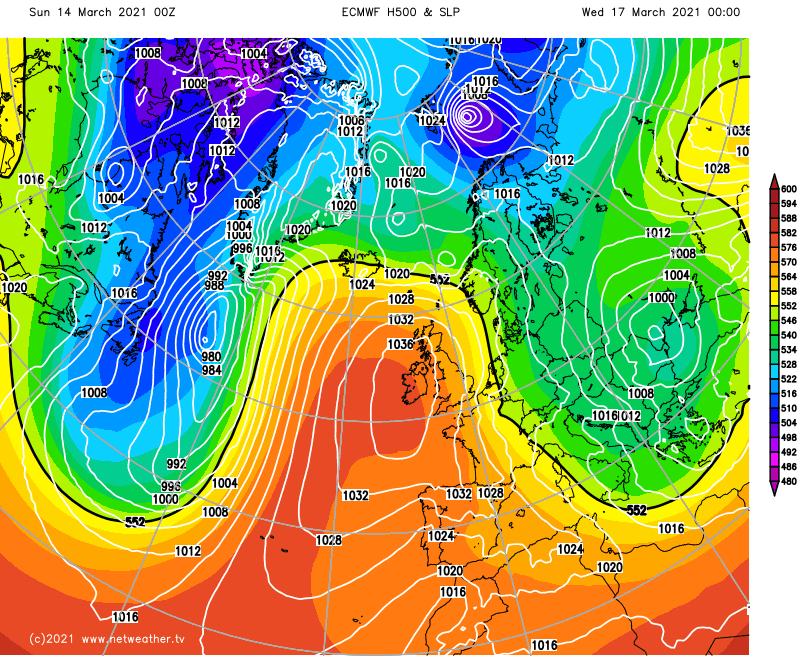 High pressure over the UK and Ireland on Wednesday