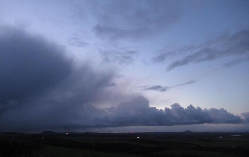 Cumulonimbus thunderstorm outflow