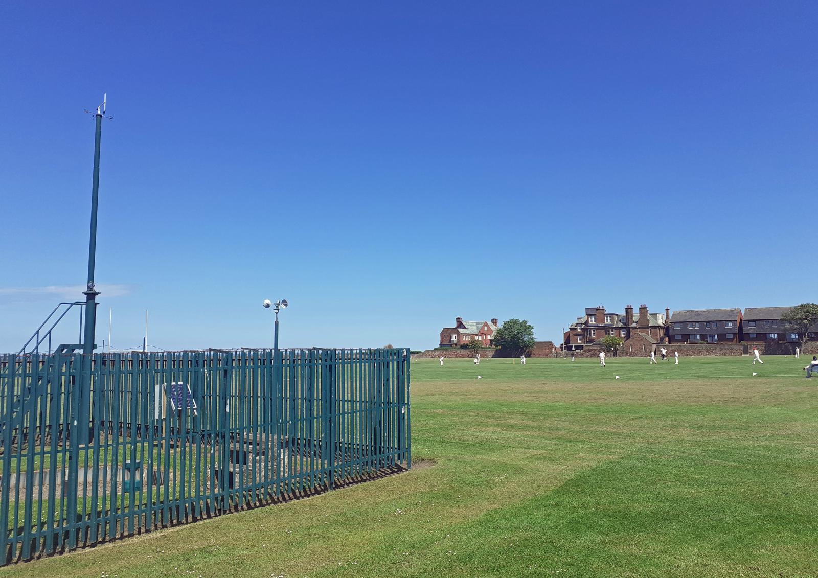 Cricket weather enclosure sunshine
