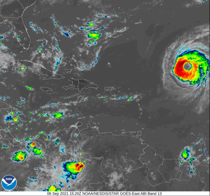 Annular hurricane Larry