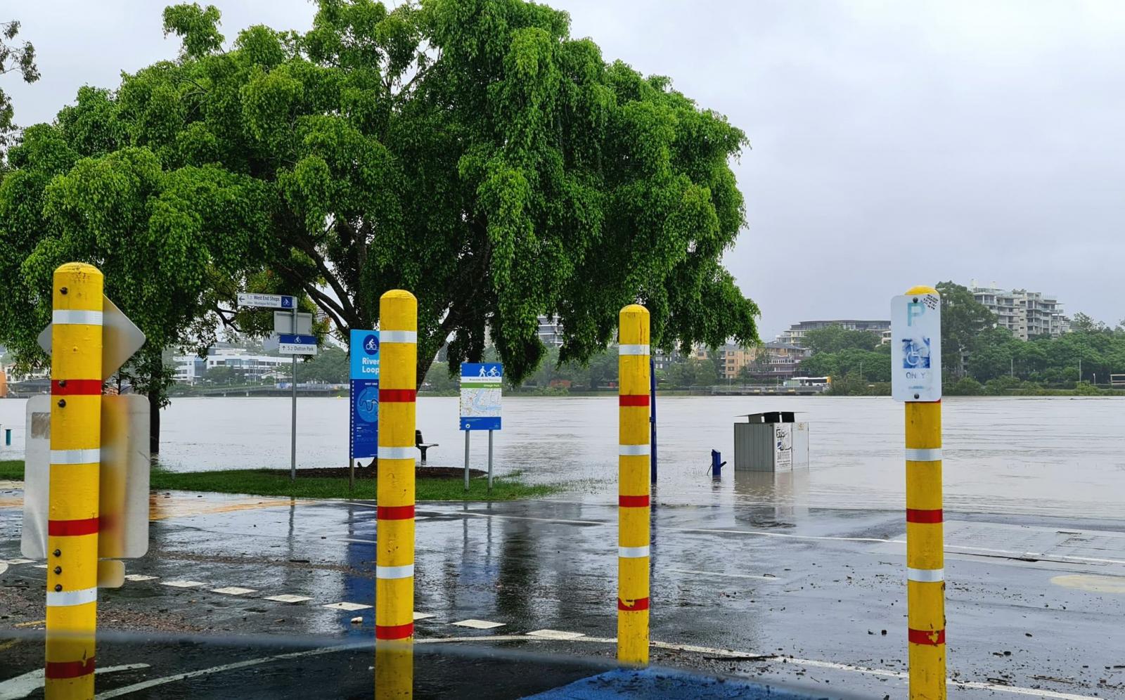 Brisbane river flooded