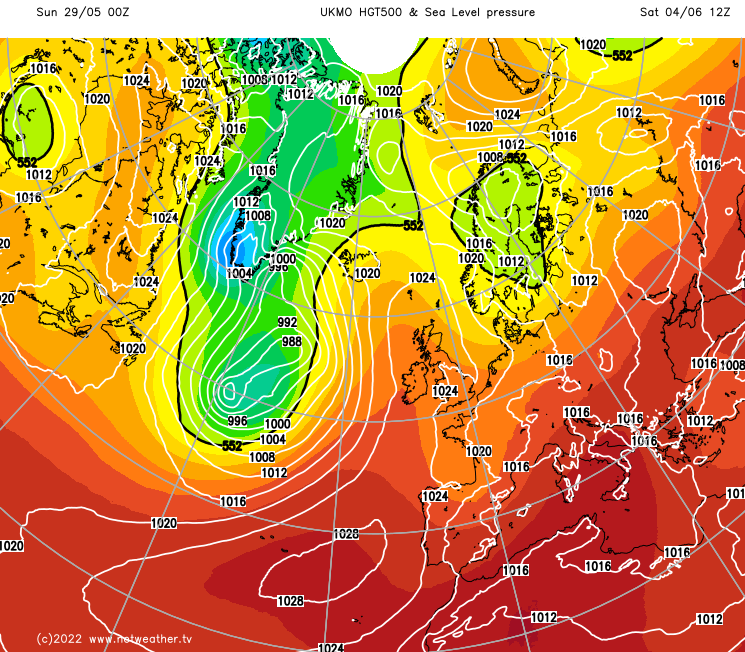 Met Office model showing high pressure building into the British Isles this weekend
