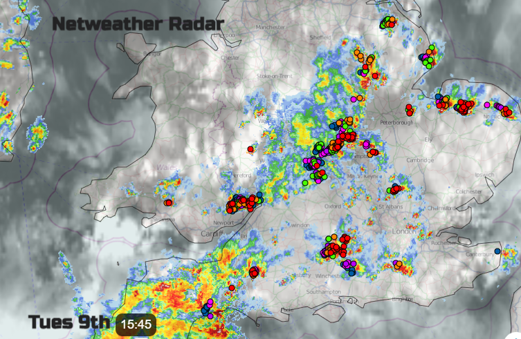UK thunderstorms 