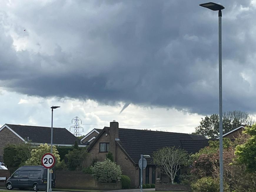 Funnel cloud photo uploaded to the Netweather community by Zak M