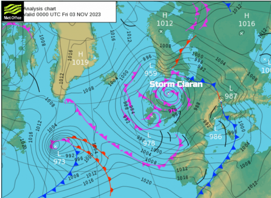 Storm Ciaran pressure chart