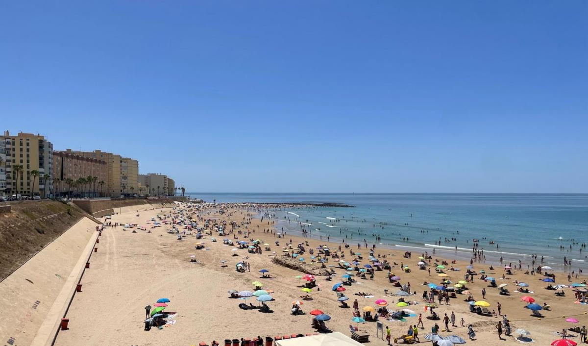 Hot in Spain but will any heat reach the UK in time for the weekend?