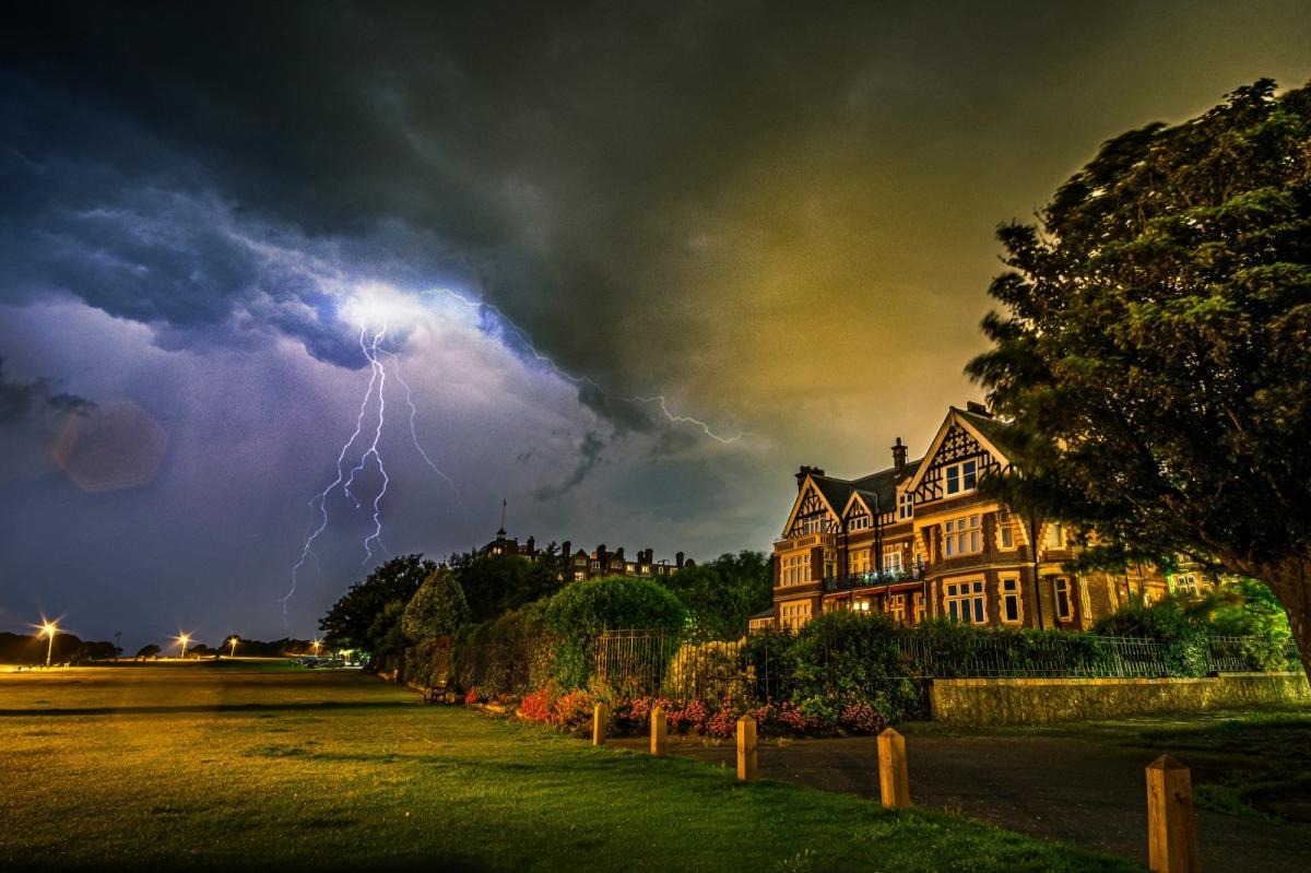 Thunderstorms, warm sunshine, north sea cloud and flooding all in the mix this weekend